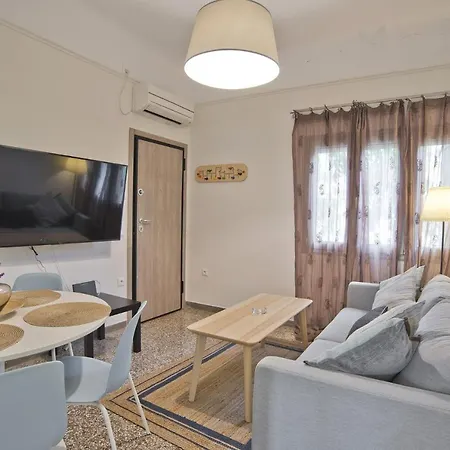 Athina 2br Apt, Fully Equipped, Kitchen, Ac, Wifi Apartmán *