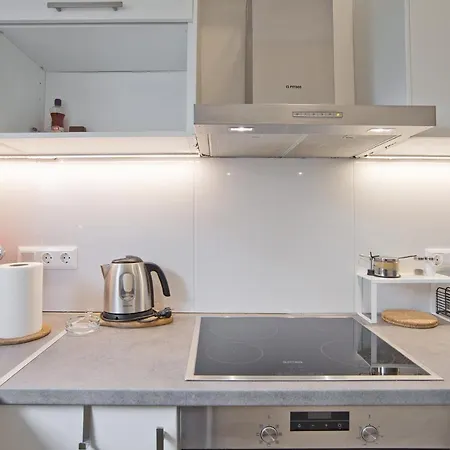 Athina 2br Apt, Fully Equipped, Kitchen, Ac, Wifi Apartmán Atény
